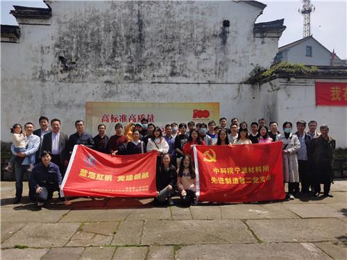 俄别尔哥罗德州州长称坠毁的伊尔-76运输机机上人员全部遇难