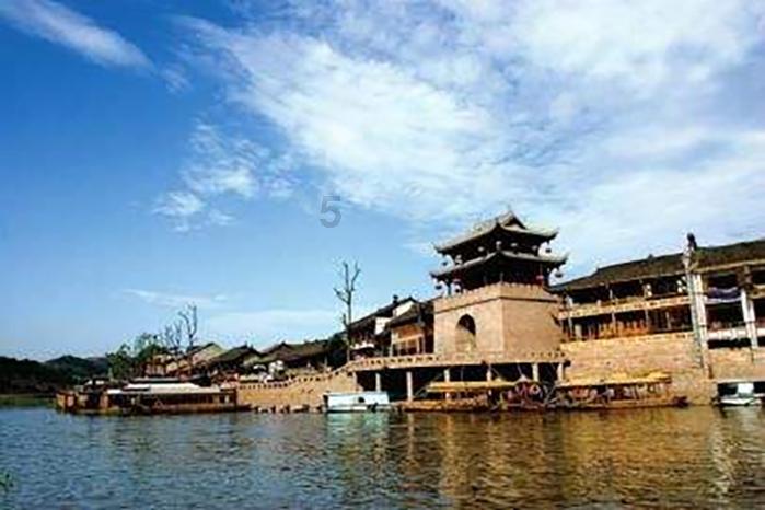 逃出上锁的现代房间4